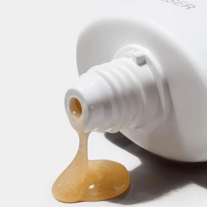 iS Clinical Warming Honey Cleanser